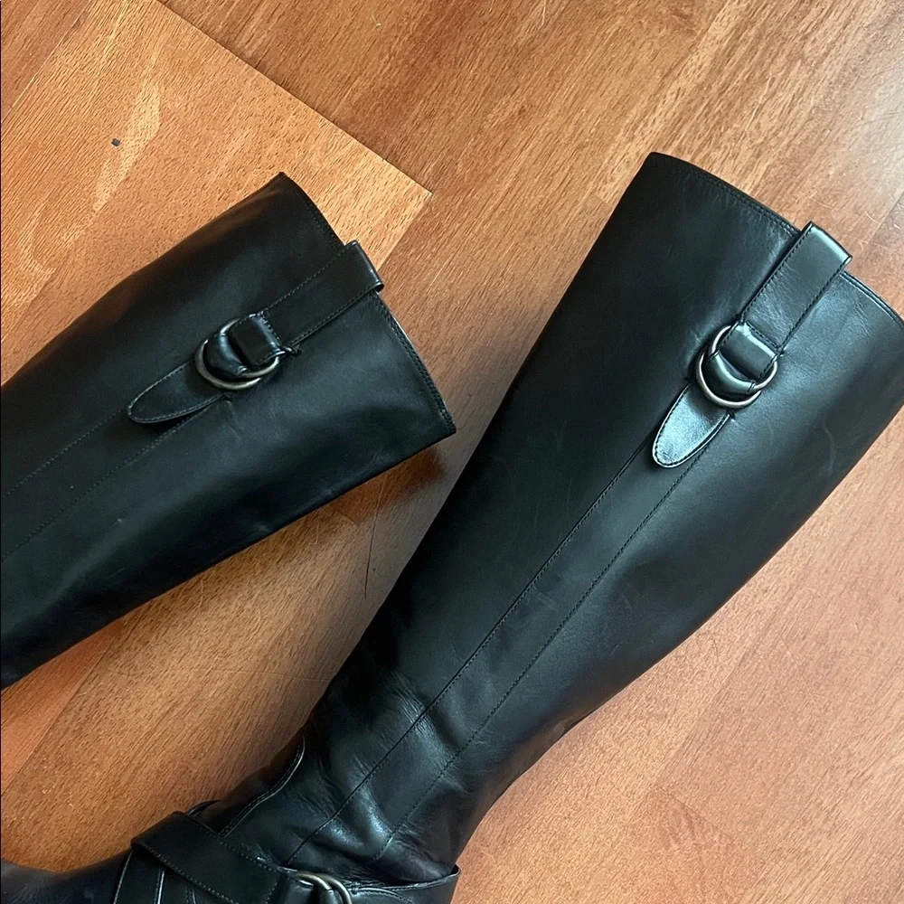 Black Leather Knee-High Boots - Picture 4 of 9